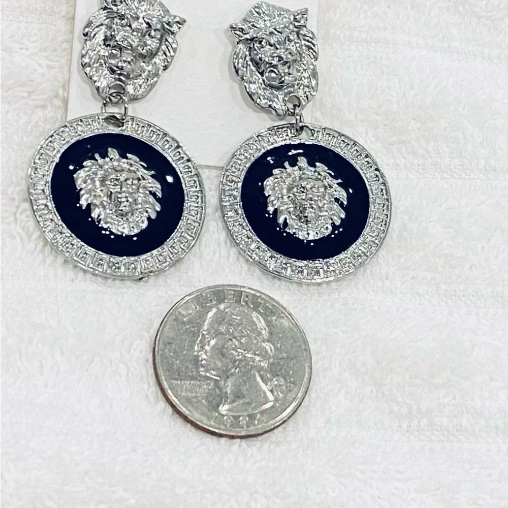 Silver Lion Medusa Earrings - Picture 2 of 2